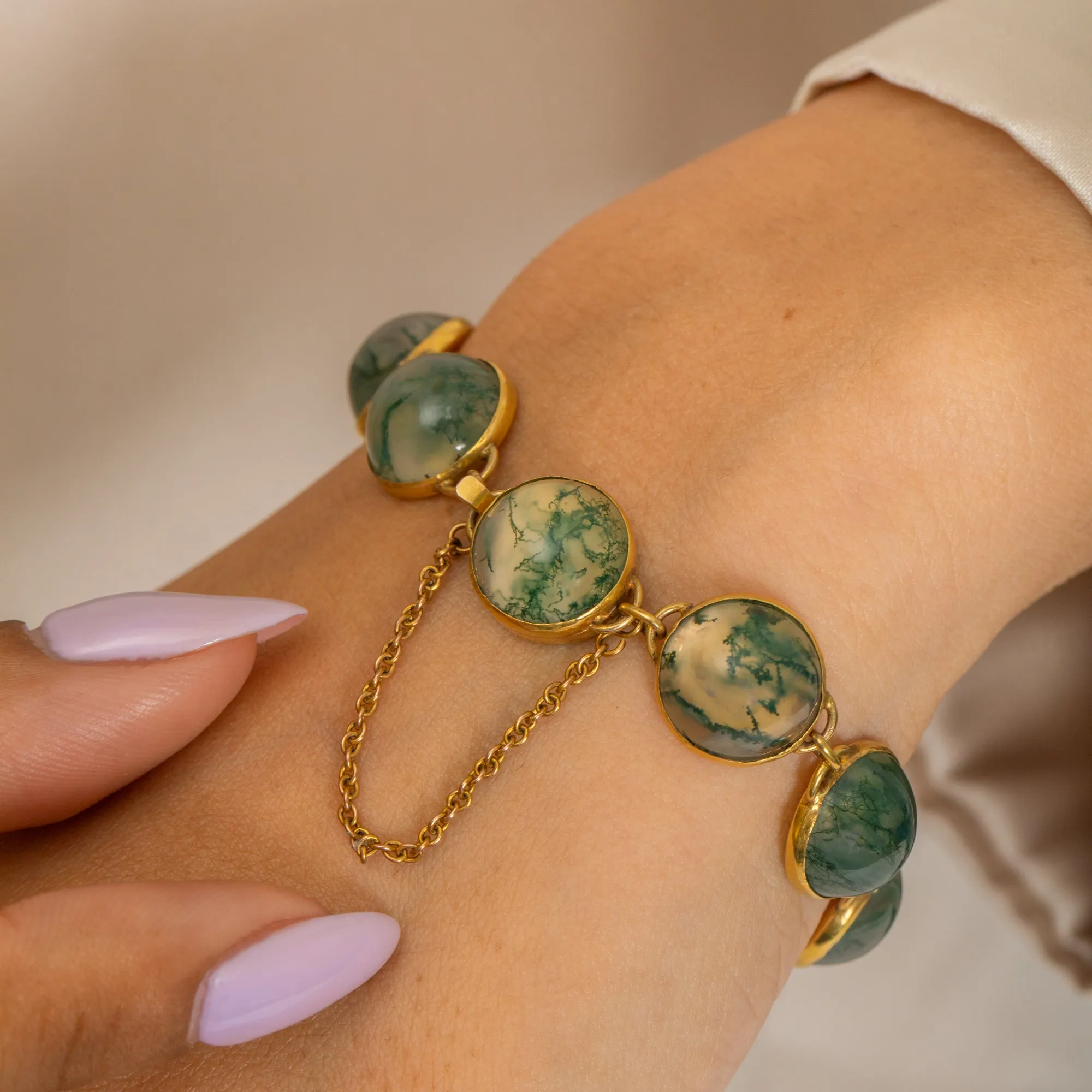 Antique 15ct Gold Moss Agate Bracelet, 34.30ct.