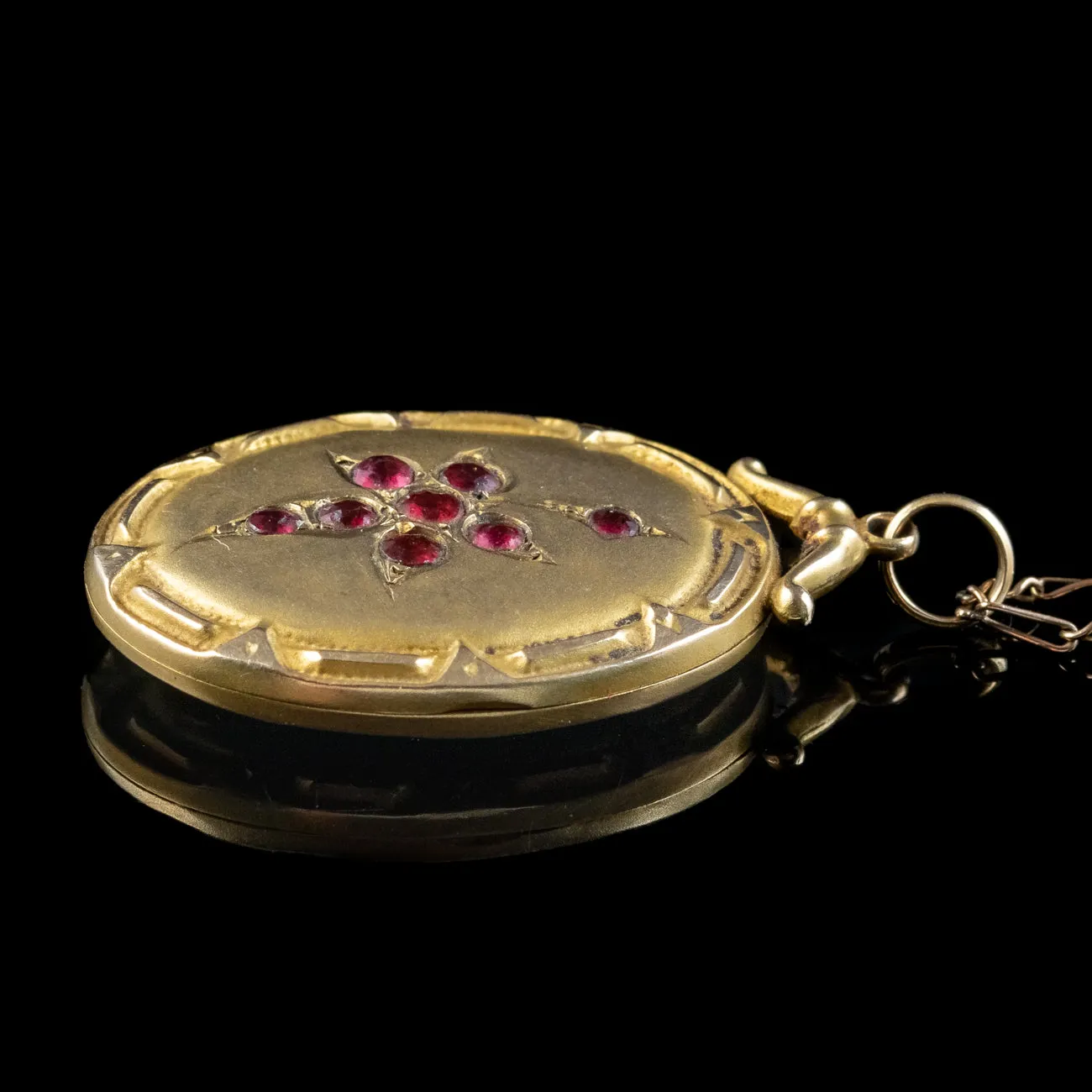 Antique Edwardian Garnet Leaf Locket Necklace 9ct Gold Dated 1914