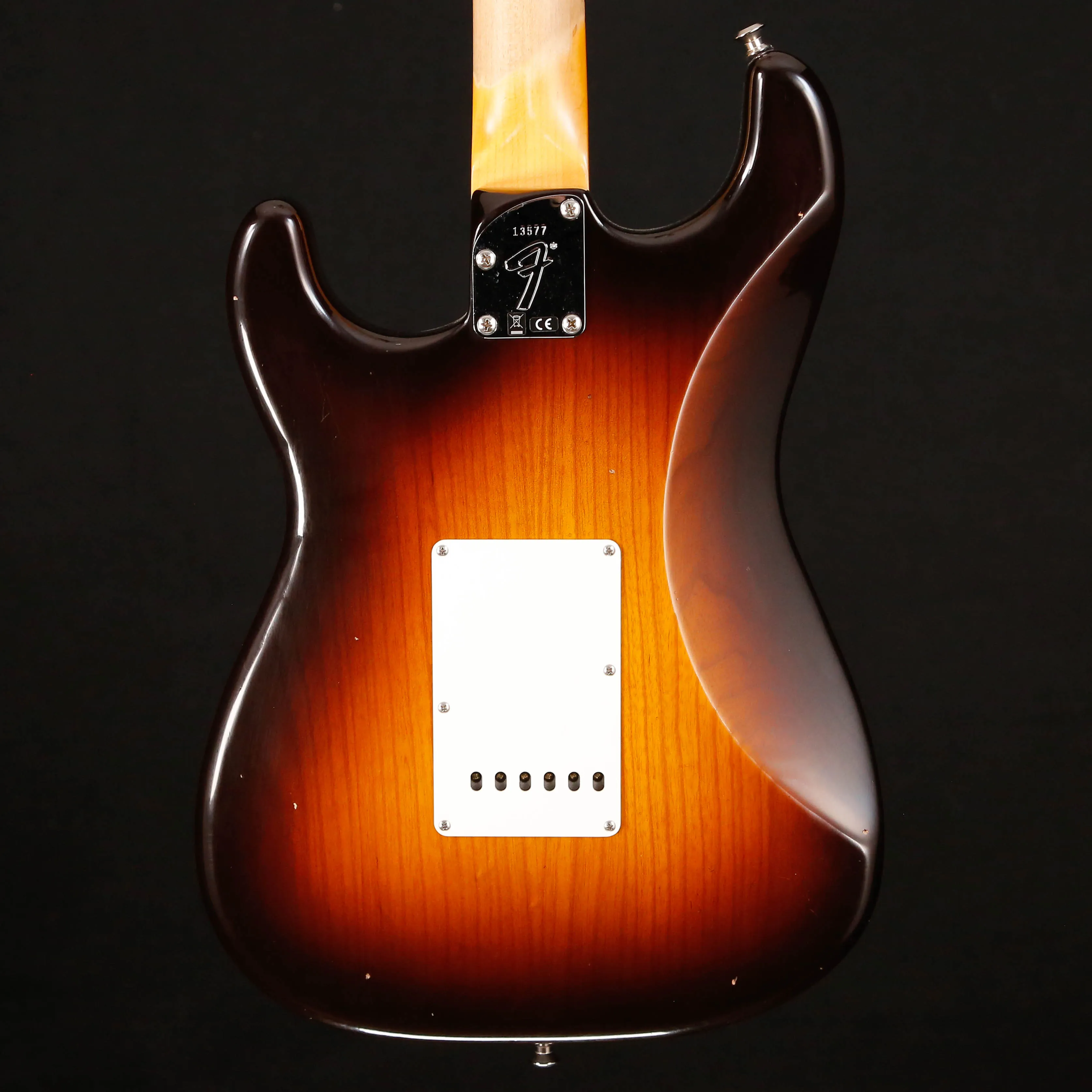 Fender Custom Shop Postmodern Stratocaster Journeyman Sunburst 8lbs 3.6oz