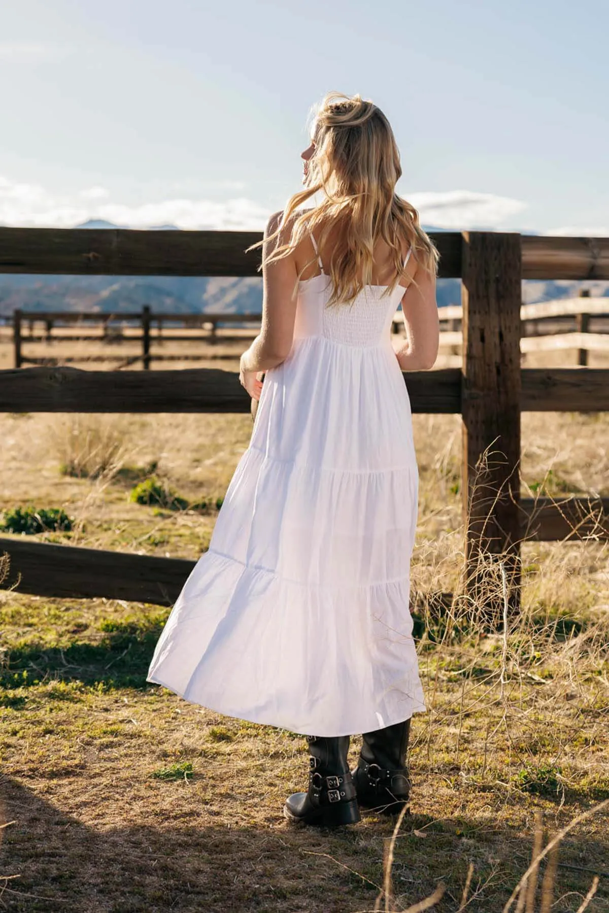 Flowy Tiered Sleeveless Maxi Linen Dress - White