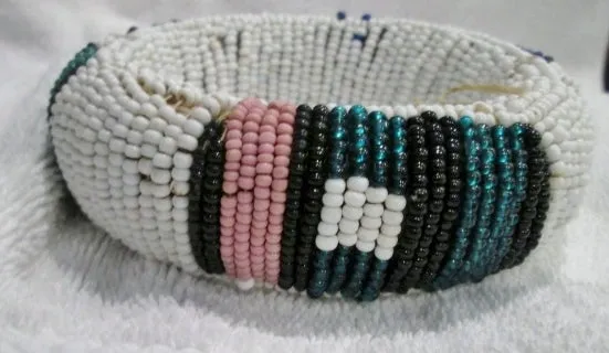 Handmade AFRICA Bead BRACELET Tribal Ethnic Cuff BEAD Bangle WHITE GREEN BLACK