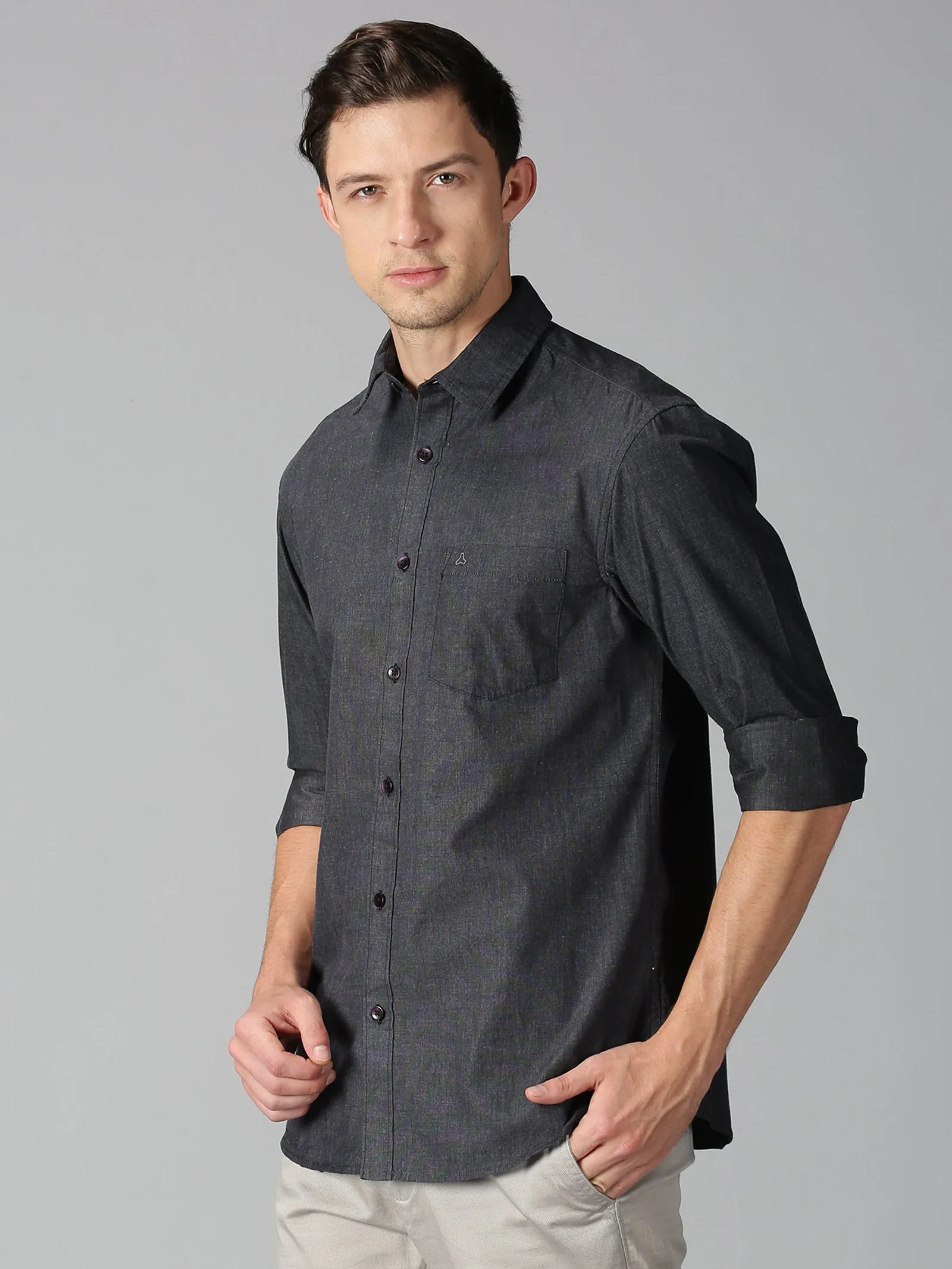 MEN'S BLACK SOLID SLIM FIT SHIRT