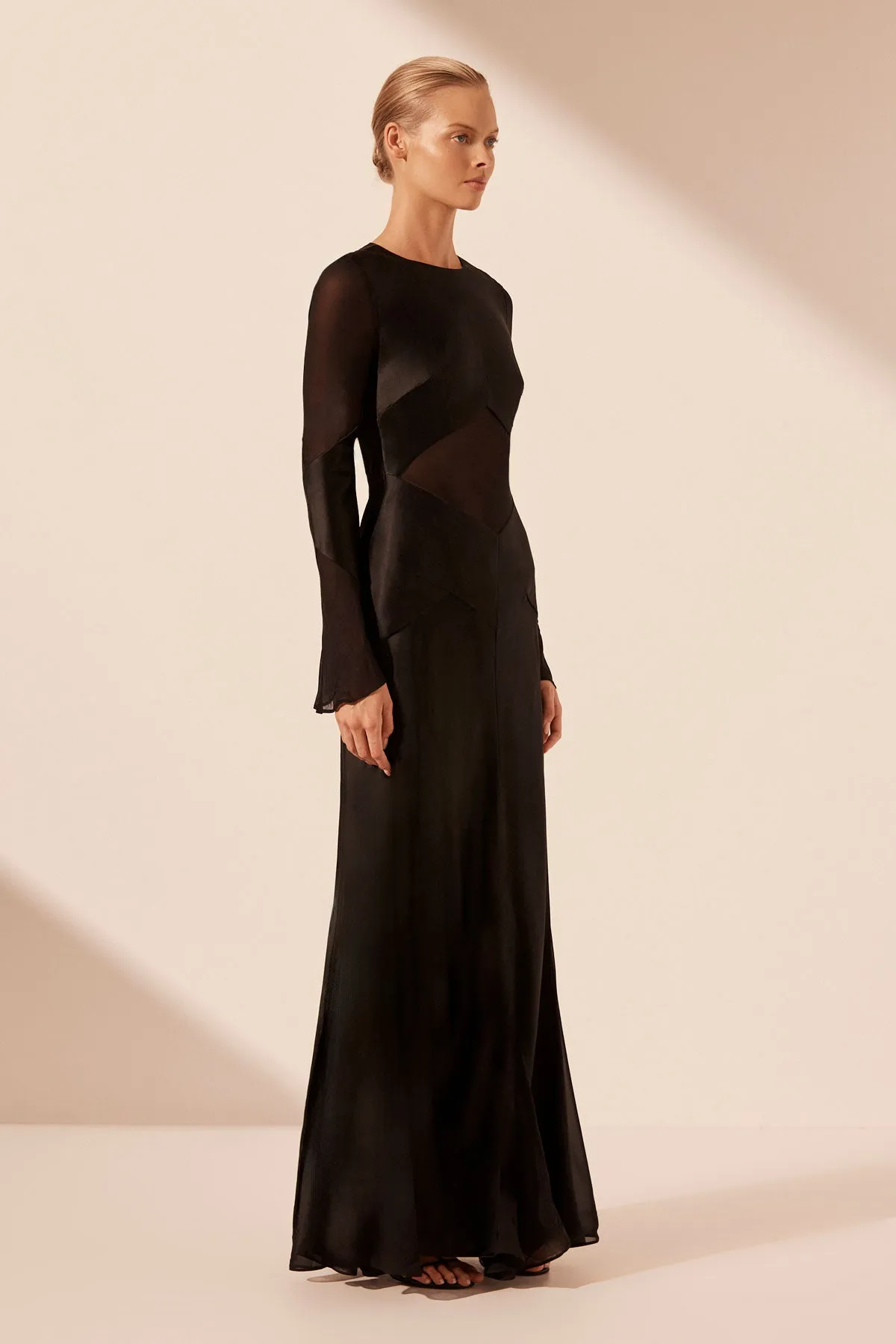 MORAYA GODET MAXI DRESS - BLACK