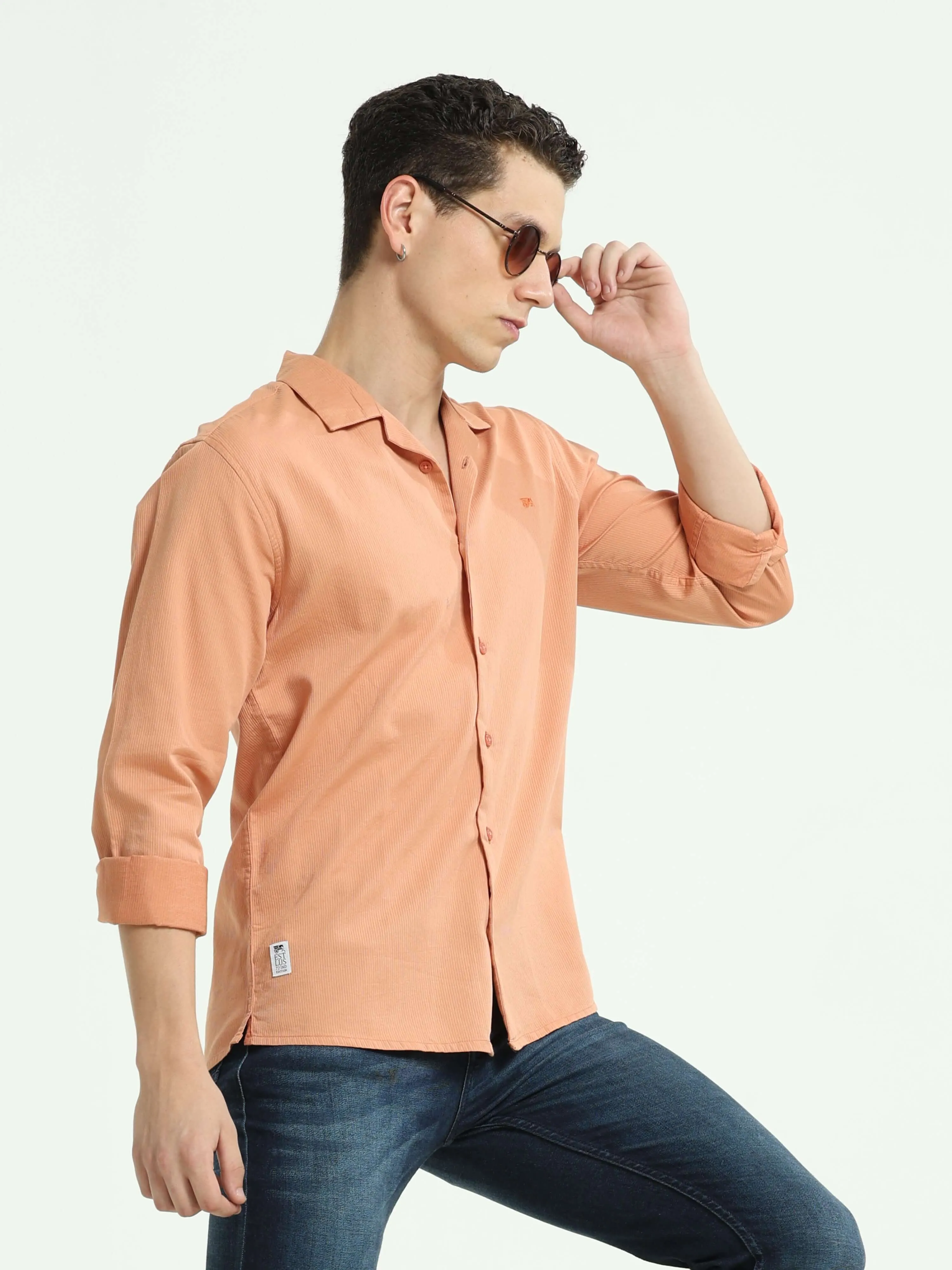 Orange solid cuben colloar shirt