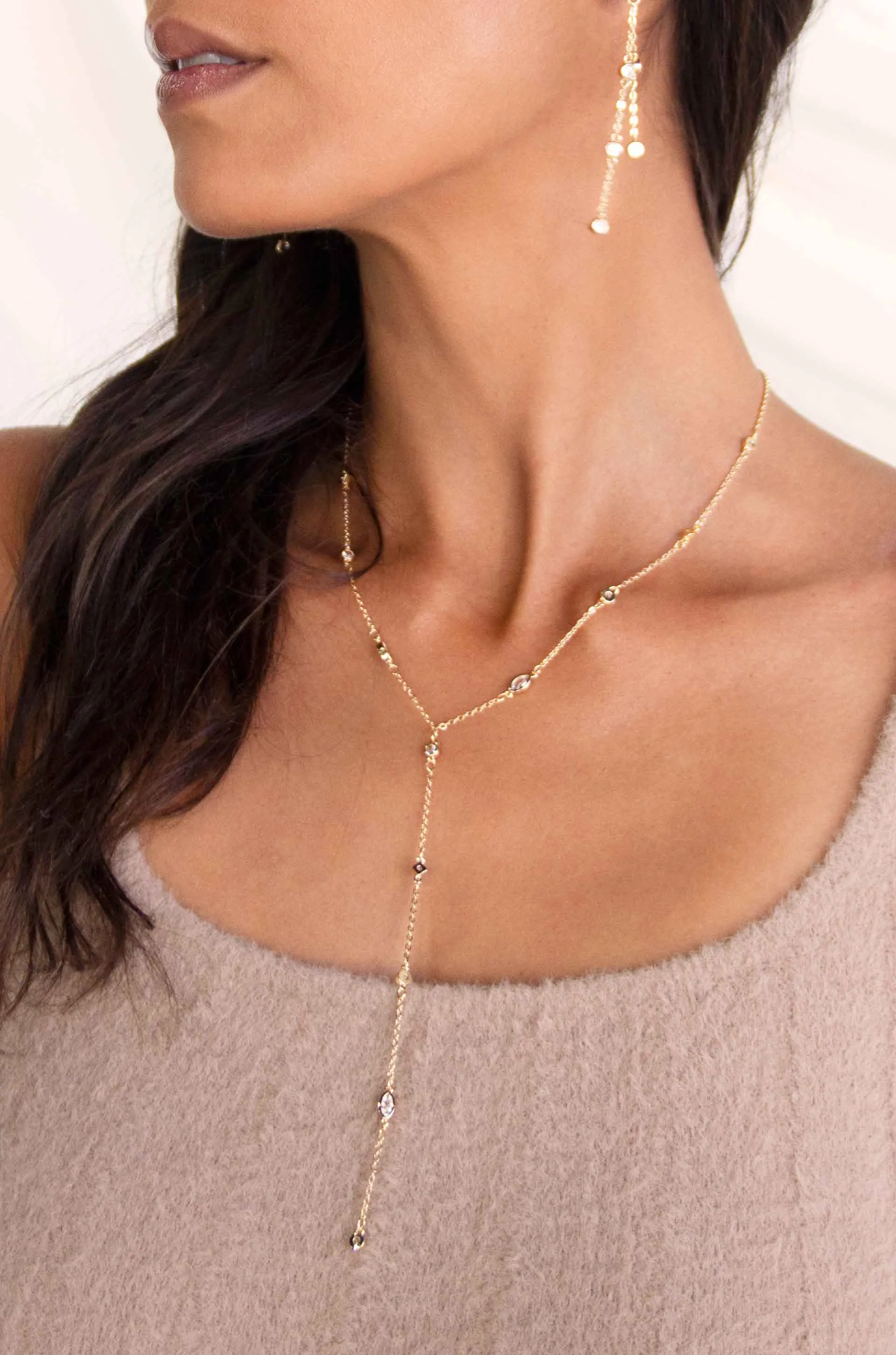 Simple Statement Crystal Dotted Lariat