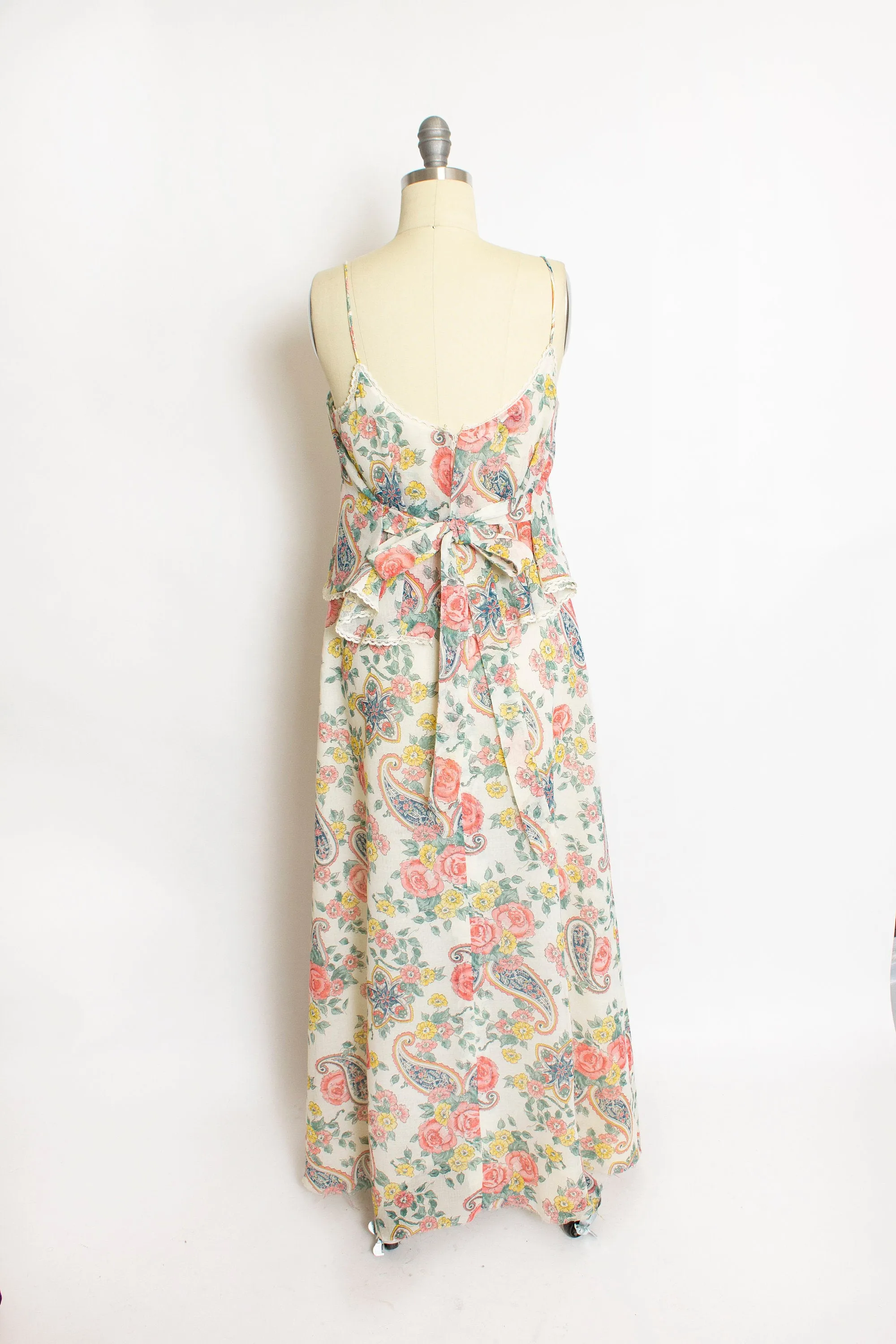 Vintage 1970s Dress Paisley Floral Cotton Full Length Maxi Boho Small