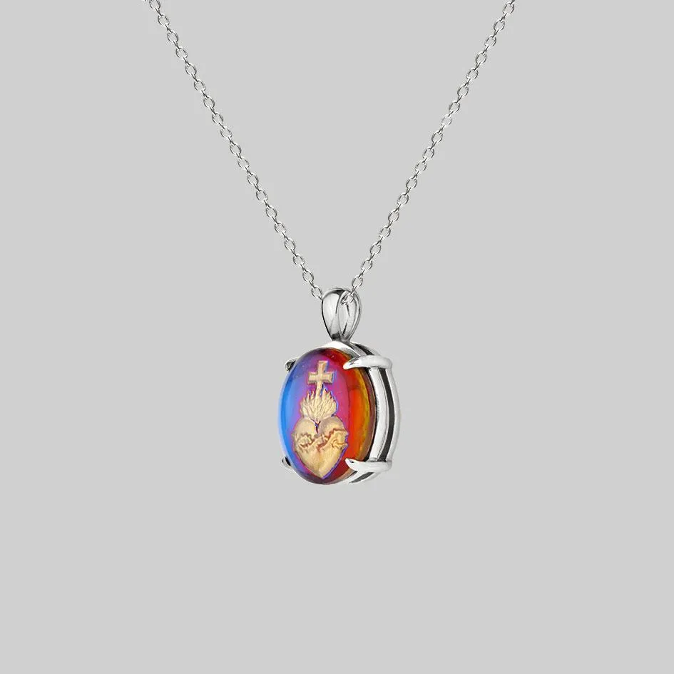 VIRTUE. Glass Sacred Heart Necklace - Silver