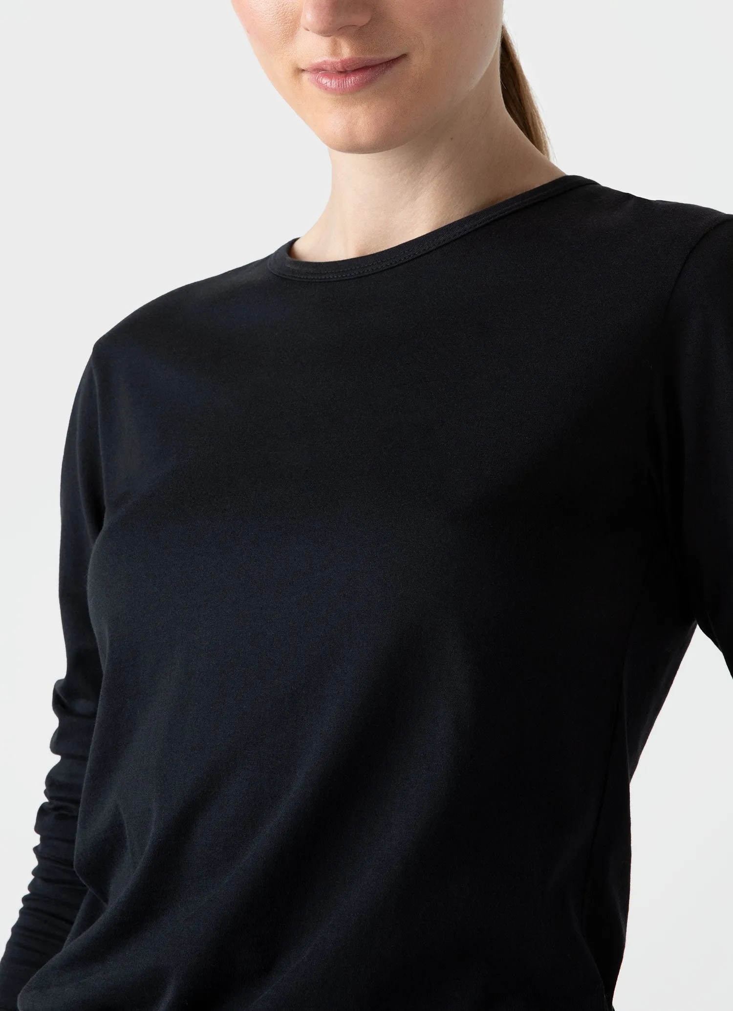 Women's Long Sleeve Classic T-shirt in Black